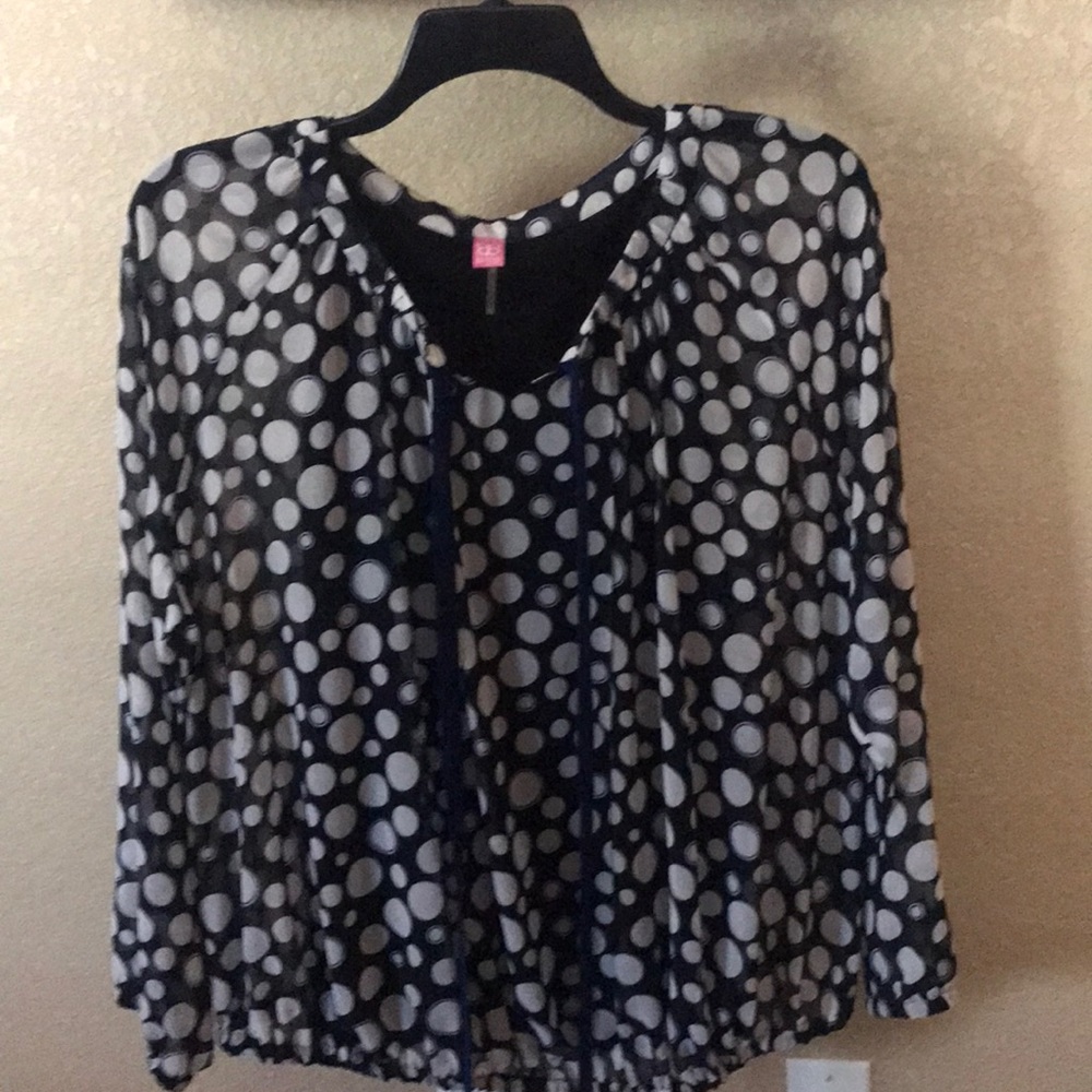 BASLER polka dot navy blouse